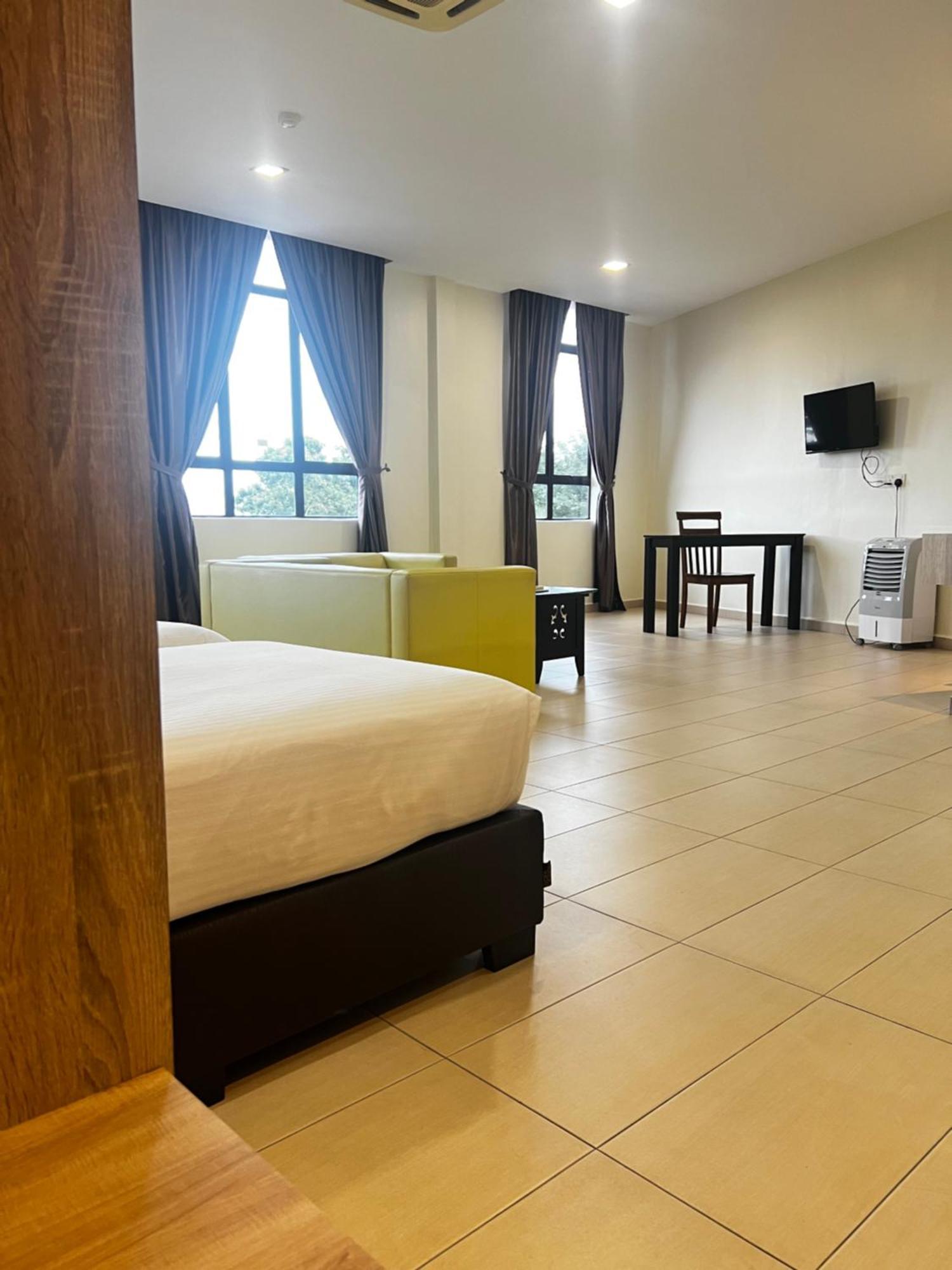 קלואנג Sin Lien Hotel מראה חיצוני תמונה