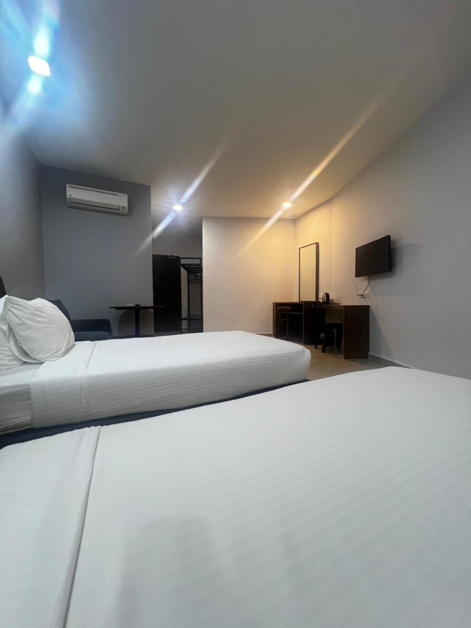 קלואנג Sin Lien Hotel מראה חיצוני תמונה